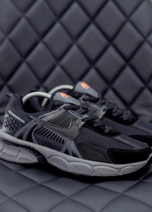 Хит 2024 • мужские модные кроссовки на весну и лето в стиле nike zoom vomero 5 black найм зум вмеро черные темно-серые ( 40-44 ) 135210 фото