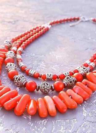 Ожерелье из кораллов цвета лосось тьрохрядне стильное этно бусы из натурального коралла колье1 фото