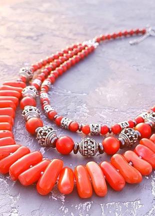 Ожерелье из кораллов цвета лосось тьрохрядне стильное этно бусы из натурального коралла колье4 фото