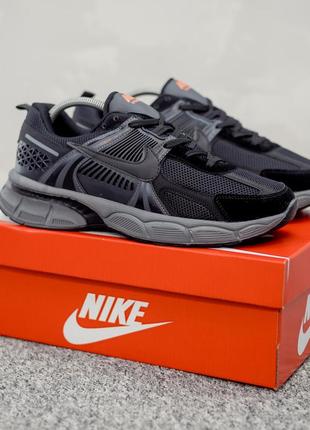 Хіт 2024 • чоловічі модні кросівки на весну та літо в стилі nike zoom vomero 5 black найк зум вомеро чорні темно-сірі ( 40-44 ) 1352