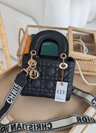 Жіноча сумка у стилі lady dior міні з екошкіри, широкий ремінь текстиль, чорний колір люкс якість