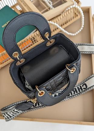 Женская сумка в стиле lady dior мини из экокожи, широкий ремень текстиль, черный цвет, люкс качество3 фото