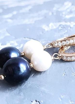 Позолочені сережки з натуральними перлами та кристалами подарунок на 8 березня дружині дівчині