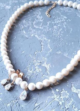 Комплект з натуральних перлів у позолоті намисто та сережки колье и серьги из натурального жемчуга