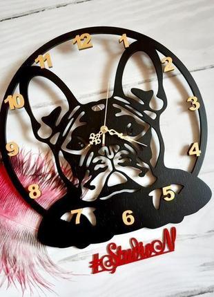 Часы деревянные "французский бульдог" с декором 40 см.2 фото