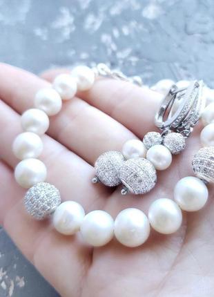 Комплект з натуральних перлів браслет з великих перлин та сережки з перлами та кристалами