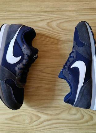 Красотки мужские nike md runner 2 46 размер (стелька 30см) original3 фото