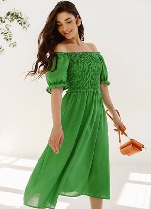 Сукня льон довжина міді зелена
