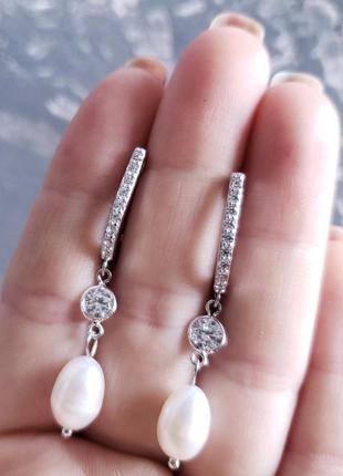 Срібні сережки з натуральними перлами та кристалами циркону3 фото