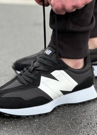 Кросівки чоловічі new balance 327 чорні з білим3 фото