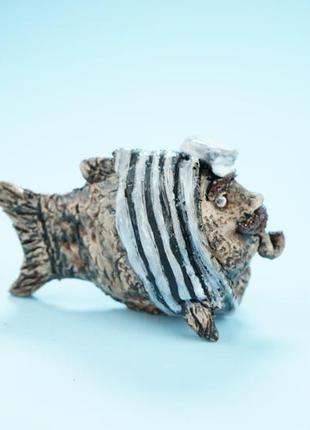 Статуэтка рыбки капитана фигурка в виде рыбы моряка fish figurine3 фото