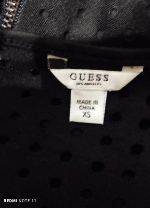 Экстравагантное платье по фигуре американского бренда guess6 фото