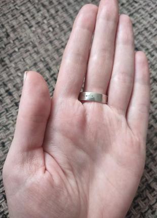 Кольцо серебро новое