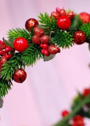 Обруч ободок новорічний з гілочками ялинки червоний4 фото
