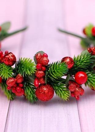 Обруч ободок новорічний з гілочками ялинки червоний1 фото