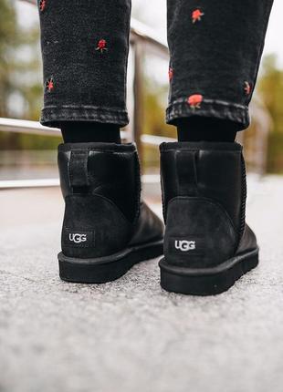 Ugg mini black 🆕 шикарные кожаные женские угги 🆕 купить наложенный платёж2 фото