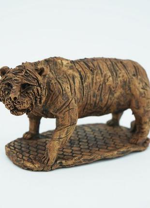 Колекційна статуетка у вигляді тигра