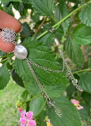 Кафф із сережкою з барочними ліловими перлами ′іней′5 фото