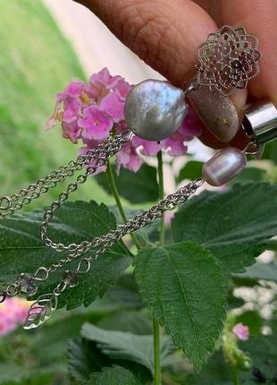 Кафф із сережкою з барочними ліловими перлами ′іней′4 фото