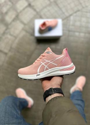 Кроссовки asics розовый (1390 грн.)