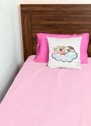 Подушка декоративна з дитячим оригінальним принтом "спляча корівка на хмарі. sleeping cow" push it2 фото