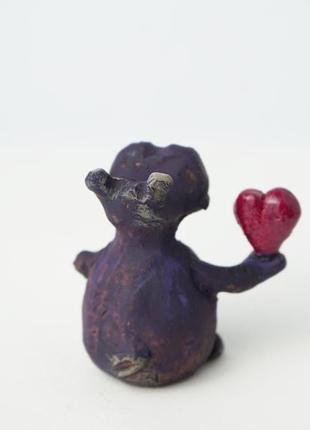 Фигурка бегемота с сердцем hippopotamus handmade фігурка бегемотика3 фото