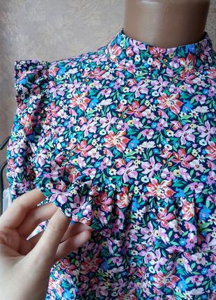 Красивая блузка в цветы new look.6 фото