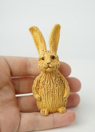 Фігурка кролика 2023 року фігурка кролика жовтого4 фото