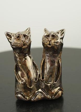 Керамическя статуэтка в виде кошек cat figurine