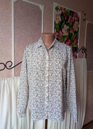Красивая блузка в цветочный принт marks &amp; spencer classic.1 фото