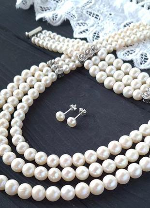 Трехрядный браслет из натурального жемчуга с кристаллами циркона