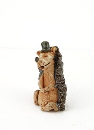 Фігурка у вигляді їжака hedgehog figurine2 фото