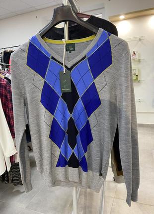 Светрик з натуральної тканини відомого італійського бренду