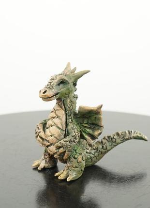 Дракон статуэтка зелёный дракончик символ 2024 года подарок сувенир dragon statuette7 фото