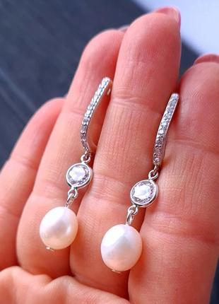 Срібні сережки з натуральними перлами та кристалами циркону1 фото