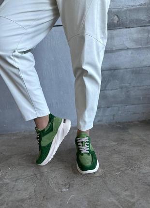 Замшеві зелені весняні кросівки 202410 фото
