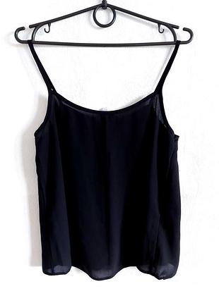 Красивая майка на тонких бретелях