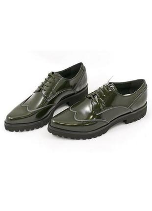 Продам туфлі-броги geox respira