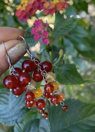Серьги - грозди с сердоликом ′красная смородина′1 фото