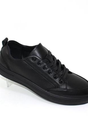 Чоловічі чорні спортивні туфлі на шнурках із плоскою підошвою чорний1 фото