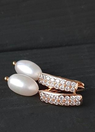 Розкішна класика намисто та сережки з натуральних перлів у позолоті5 фото