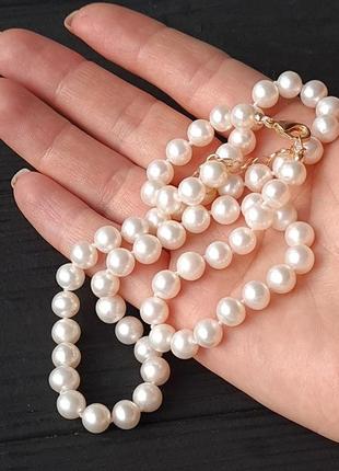 Розкішна класика намисто та сережки з натуральних перлів у позолоті7 фото