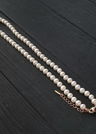 Розкішна класика намисто та сережки з натуральних перлів у позолоті4 фото