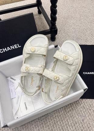 Босоніжки в стилі chanel6 фото