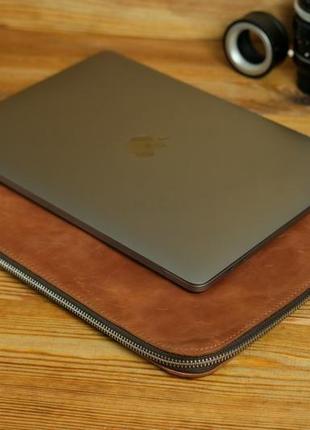 Чехол для macbook с войлочной подкладкой на молнии, винтажная кожа crazy horse, цвет коньяк5 фото
