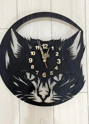 Часы деревянные морда кота 40 см.