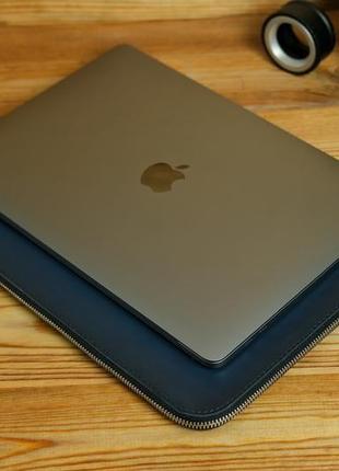 Чехол для macbook с войлочной подкладкой на молнии, кожа итальянский краст, цвет синий5 фото