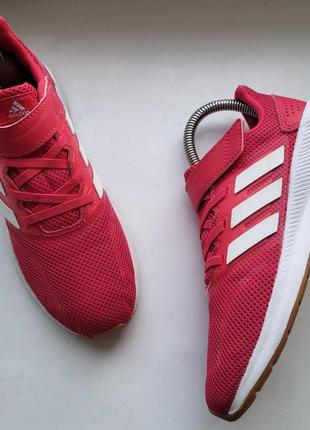 Летние оригинальные кроссовки для девочек от 

adidas1 фото