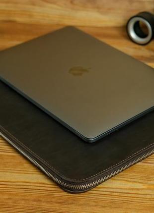 Чехол для macbook с войлочной подкладкой на молнии, винтажная кожа crazy horse, цвет шоколад6 фото