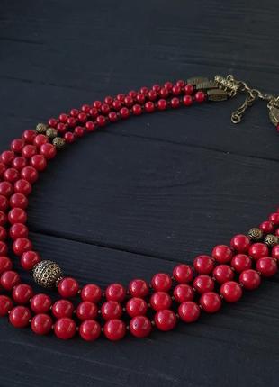 Стильное колье из натурального коралла "дана"